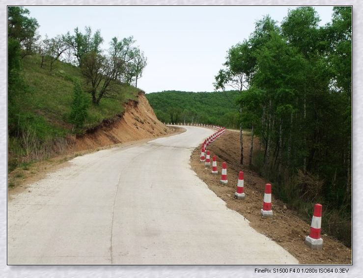 松樹林至六班公路、三道溝至合心公路等2012年農(nóng)村公路項(xiàng)目決算審計